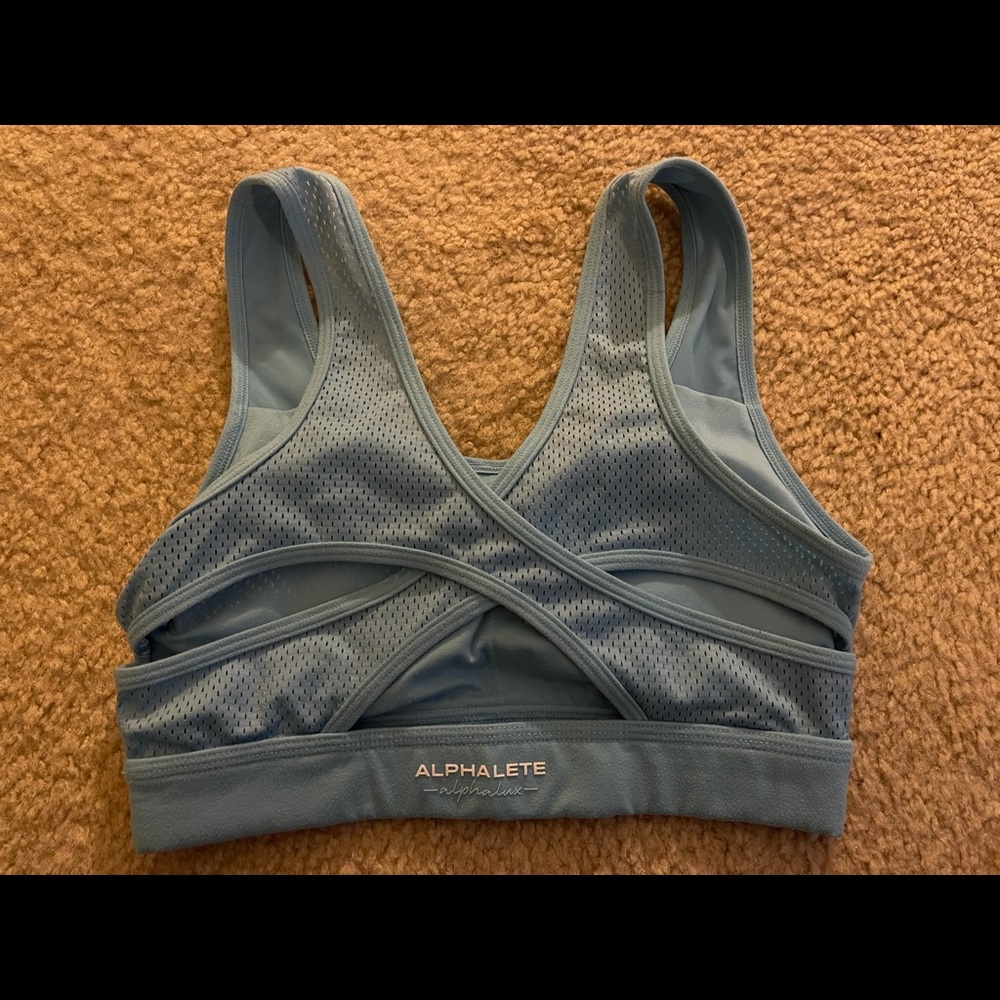 S alphalete elite sports bra